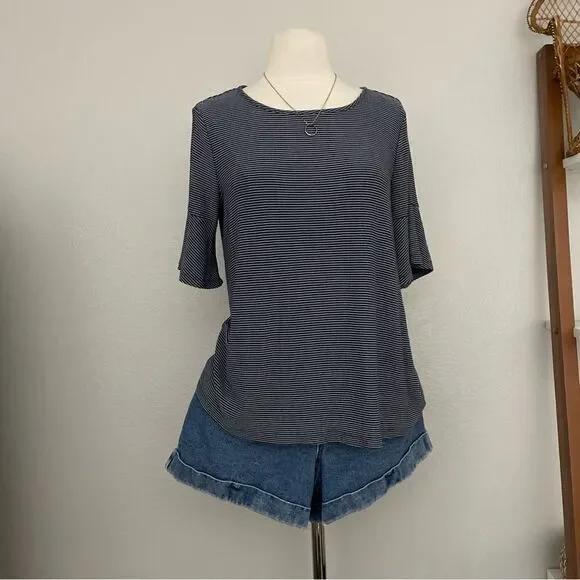 Blue Stripe Knit Top - Picture 5 of 5